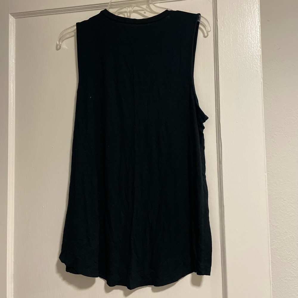 A New Day tank top - Picture 3 of 3